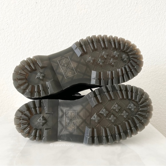 Dr. Martens Jadon Pisa Leather Platform Boot - Picture 6 of 8